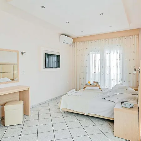 Hotel Marinis Boutique