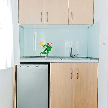 فندق Marinis Boutique