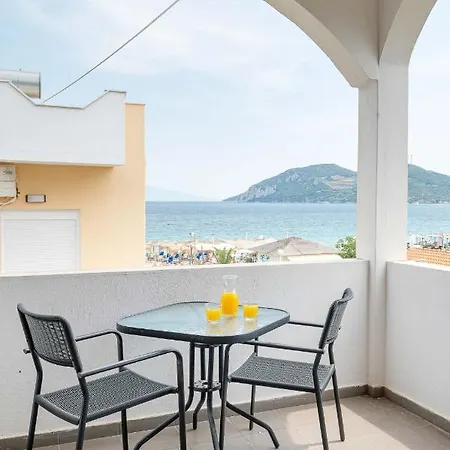 Marinis Boutique Nea Iraklitsa