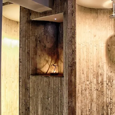 فندق Marinis Boutique