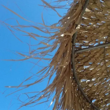 Marinis Boutique فندق *