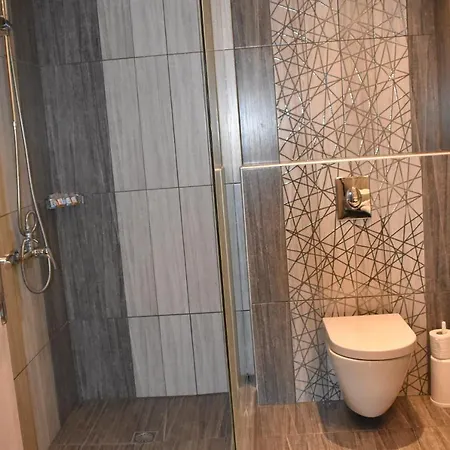 فندق Marinis Boutique Nea Iraklitsa