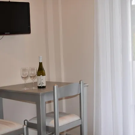 فندق Marinis Boutique Nea Iraklitsa