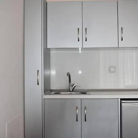 فندق Marinis Boutique