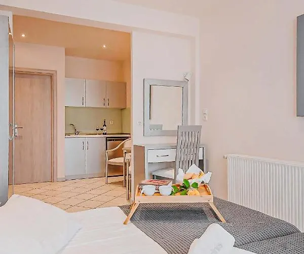 Hotel Marinis Boutique *