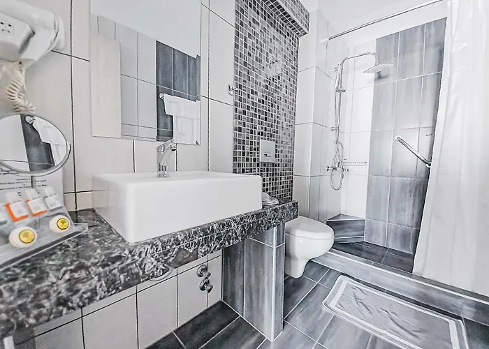 Marinis Boutique Hotel Nea Iraklitsa