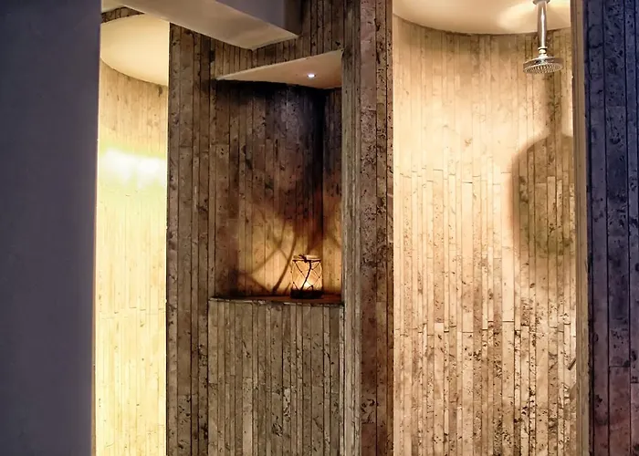Hotel Marinis Boutique