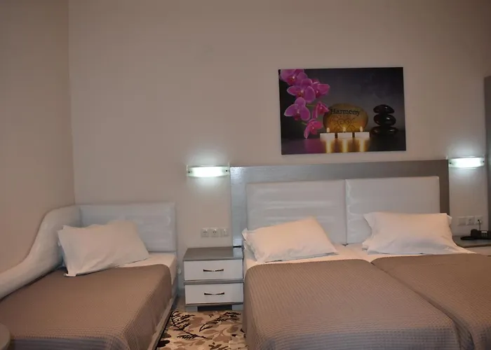 Marinis Boutique Nea Iraklitsa